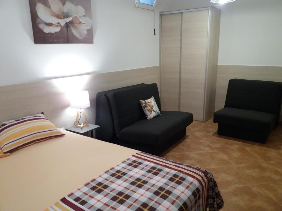 Apartment Anja ヘルツェグ・ノヴィ エクステリア 写真
